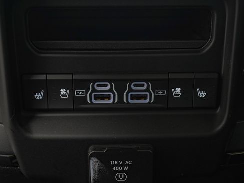 Used 2025 RAM 1500 Limited image 22