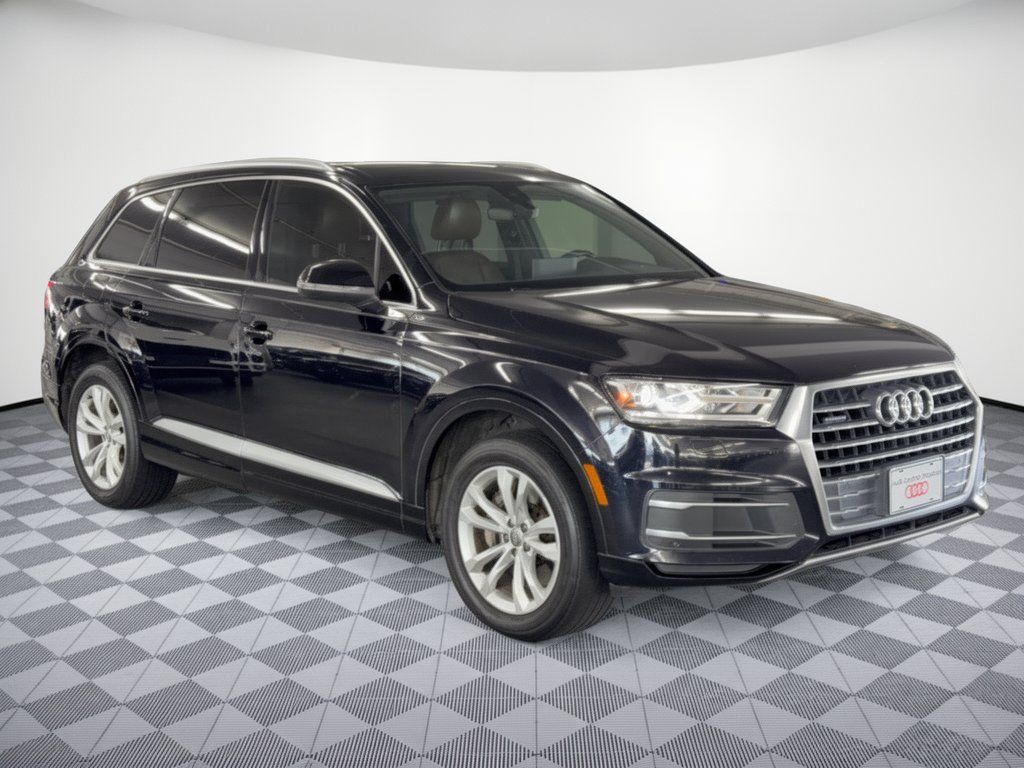 Used 2017 Audi Q7 2.0T Premium AWD/4WD image 7