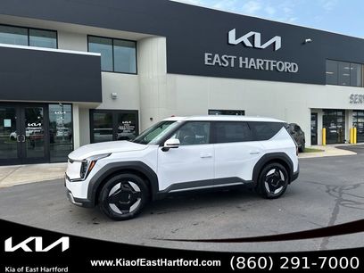 New 2026 Kia EV9 Wind