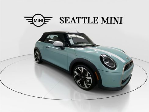 New 2026 MINI Cooper S image 2
