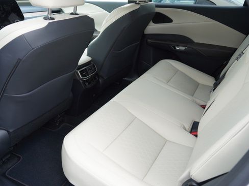 Used 2025 Lexus RX 350 Premium Plus w/ Accessory Package (Z1) FWD image 10