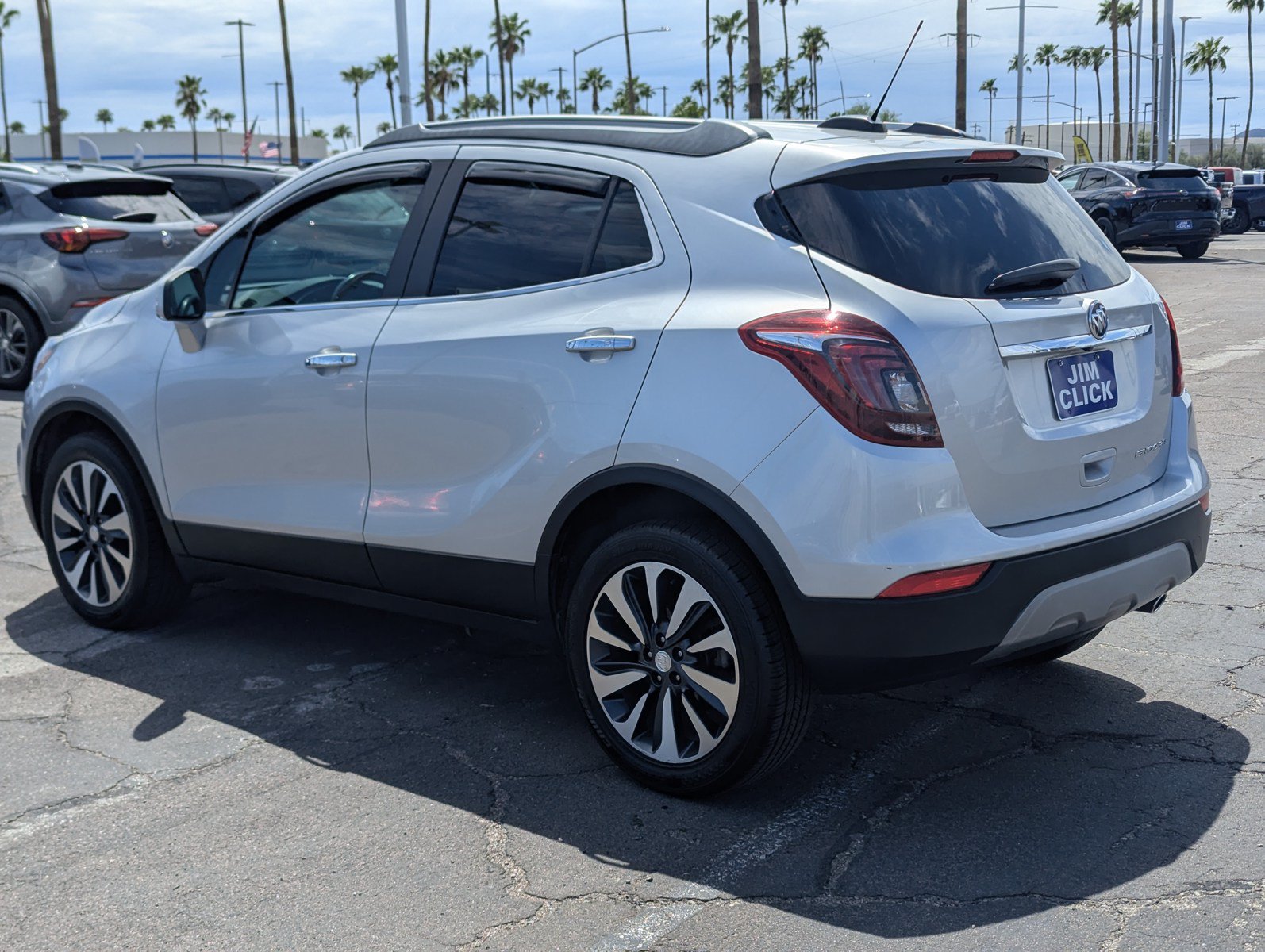 Used 2021 Buick Encore Preferred w/ Safety Package FWD image 4