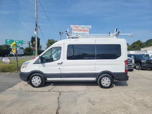Used 2019 Ford Transit 150 XLT RWD image 4