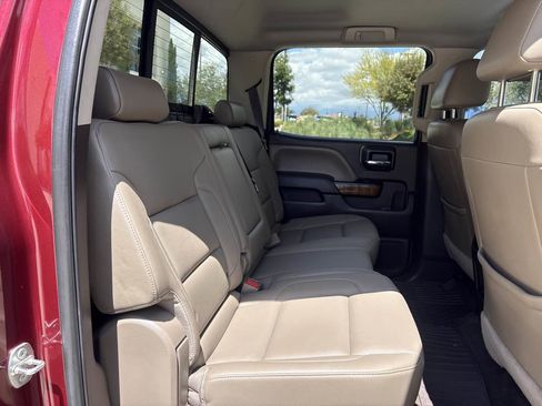 Used 2017 GMC Sierra 1500 SLT w/ SLT Premium Package AWD/4WD image 12