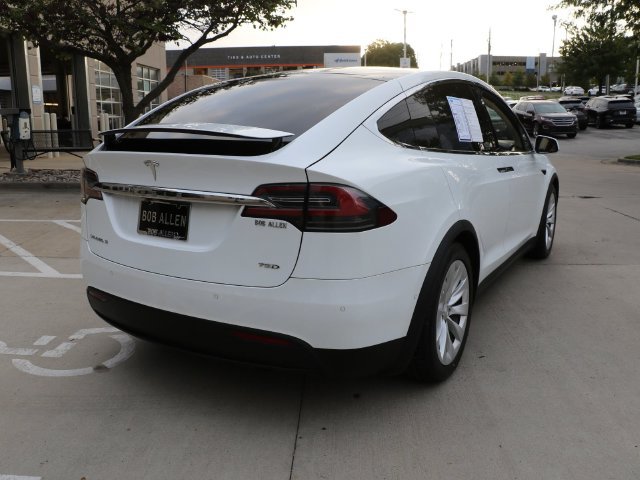 Used 2017 Tesla Model X 75D AWD/4WD image 6