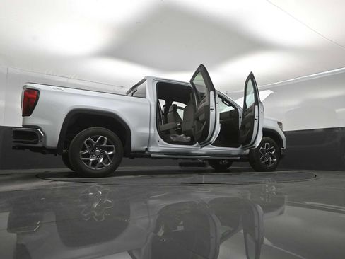 New 2026 GMC Sierra 1500 SLT w/ SLT Premium Plus Package AWD/4WD image 42
