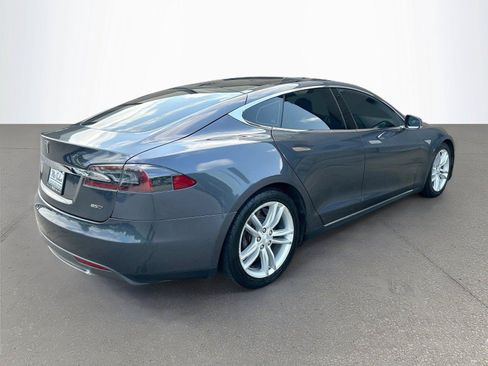 Used 2015 Tesla Model S 85D AWD/4WD image 4