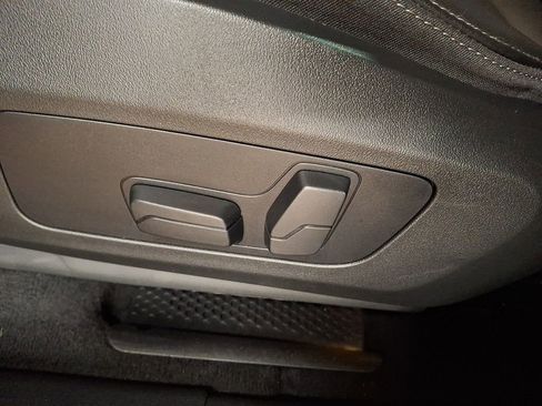 Used 2025 BMW X1 xDrive28i w/ M Sport Package image 10