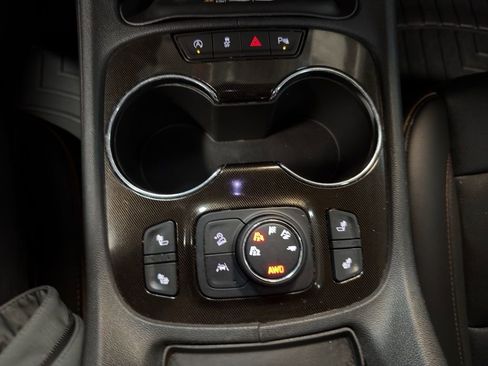 Used 2021 GMC Acadia AT4 w/ Trailering Package AWD/4WD image 14