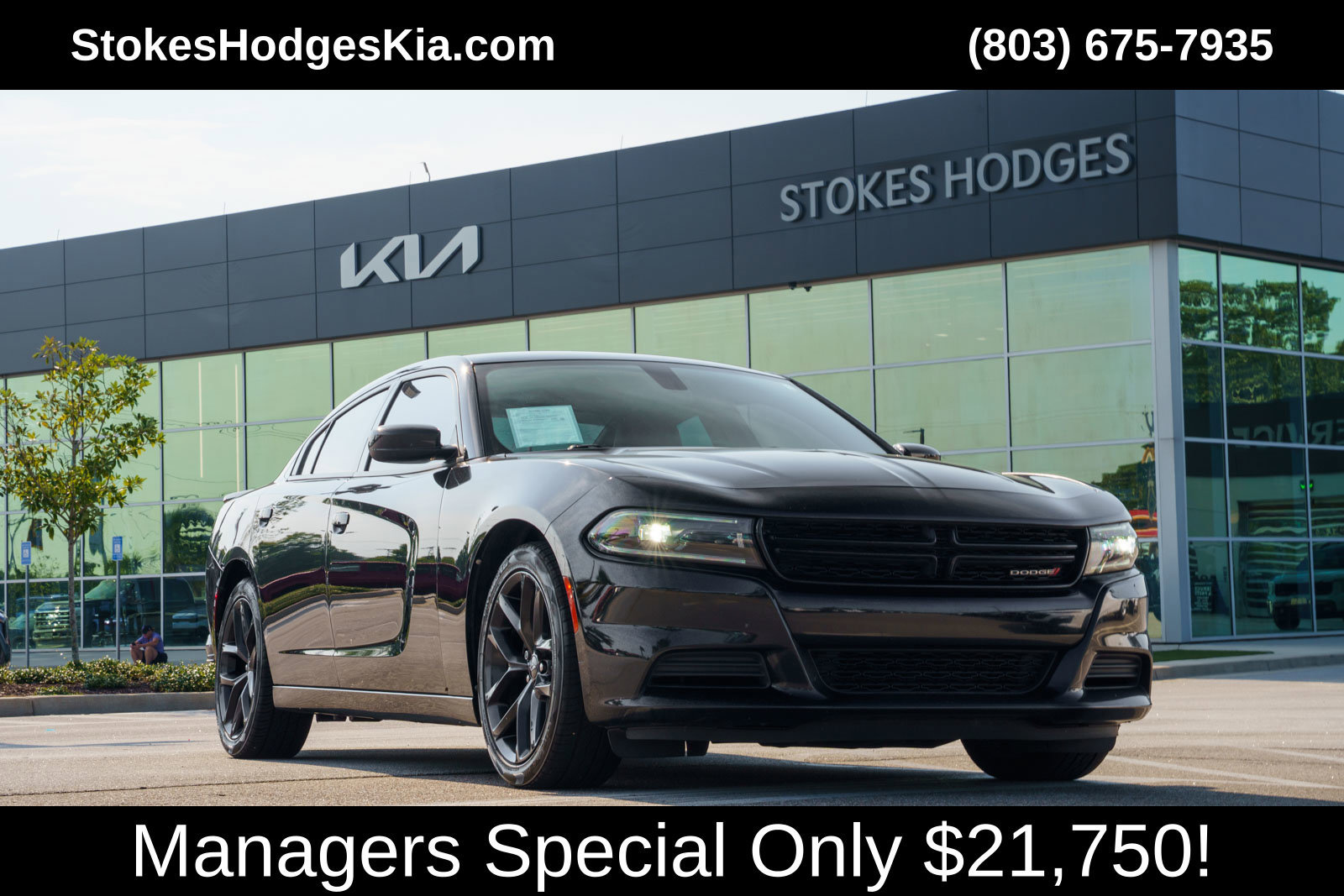 Used 2023 Dodge Charger SXT w/ Blacktop Package RWD image 1