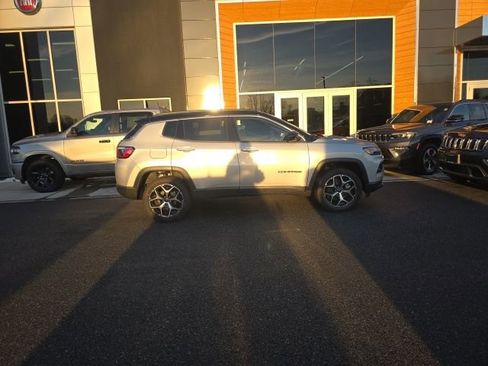 New 2026 Jeep Compass Limited image 7