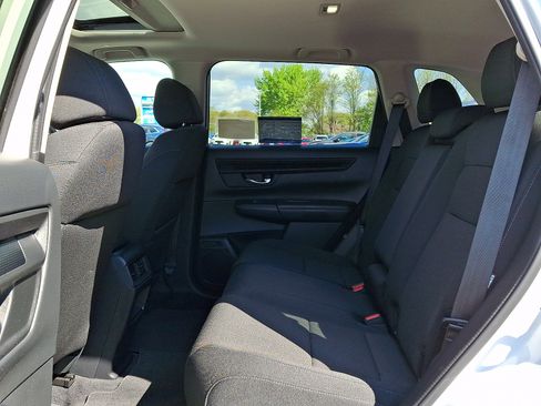 Used 2024 Honda CR-V EX image 10