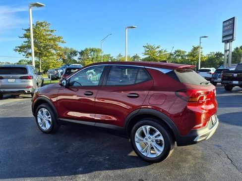 Used 2023 Buick Encore GX Preferred w/ Cold Weather Comfort Package image 11