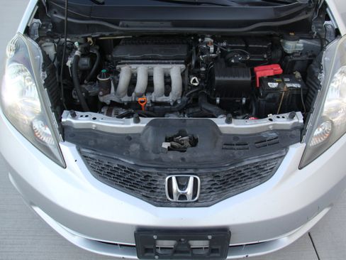 Used 2013 Honda Fit image 27