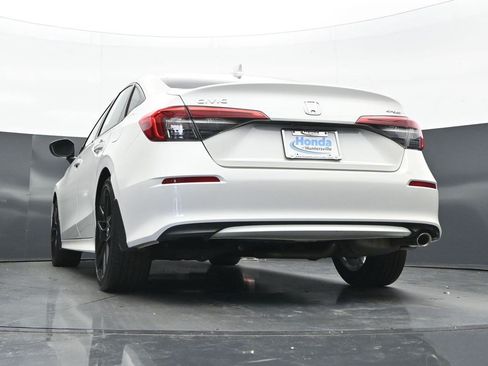 Used 2023 Honda Civic Sport image 25