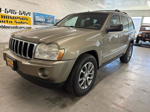 Used 2005 Jeep Grand Cherokee Limited image 98