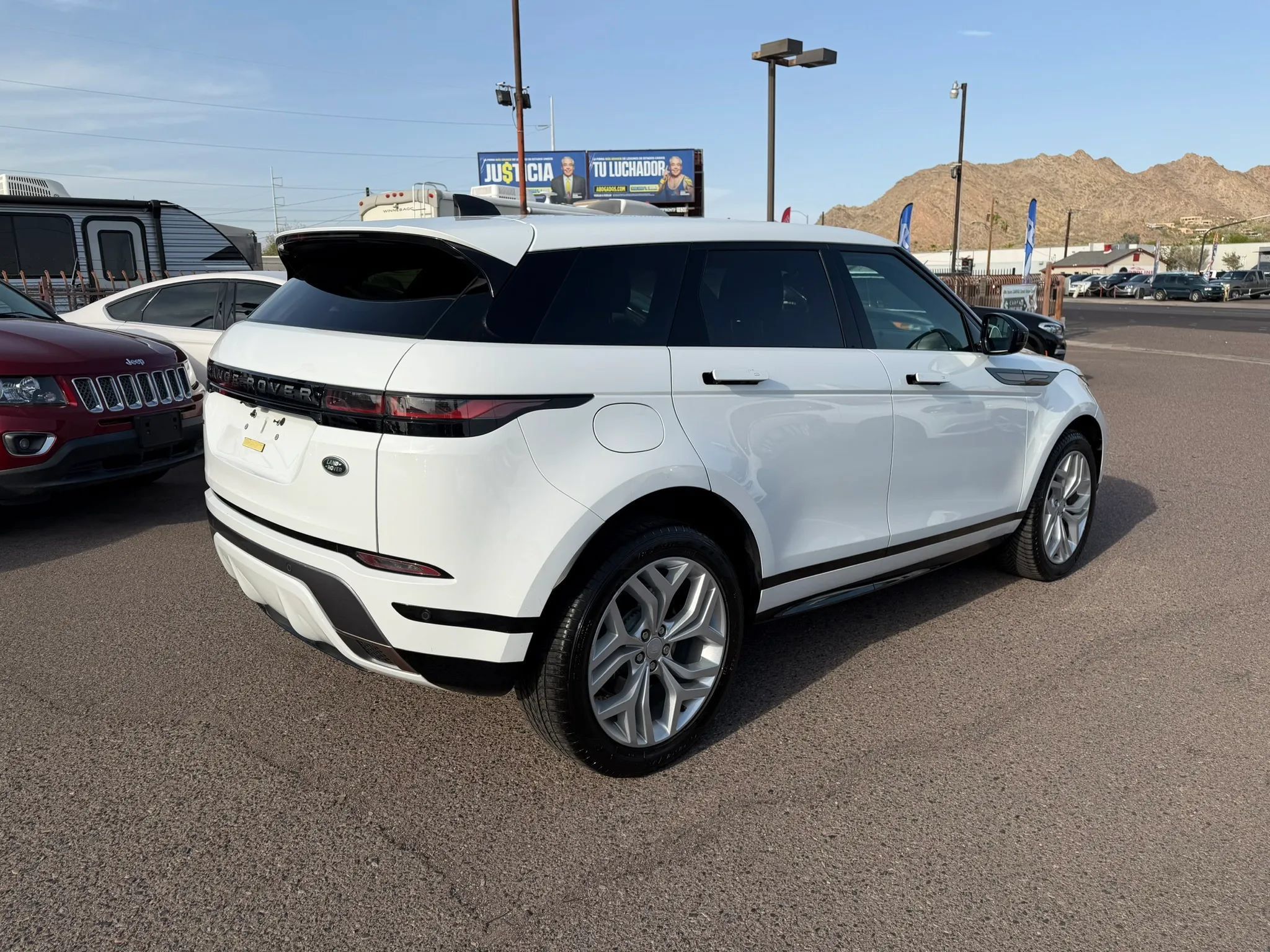 Used 2023 Land Rover Range Rover Evoque R-Dynamic SE AWD/4WD image 5