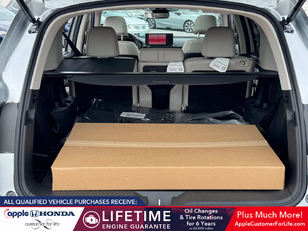 New 2026 Honda Pilot Touring image 18