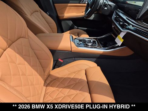 New 2026 BMW X5 xDrive50e w/ M Sport Package AWD/4WD image 18
