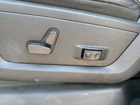 Used 2024 RAM 2500 Laramie w/ Safety Group AWD/4WD image 13