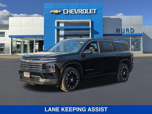 New 2026 Chevrolet Traverse LT w/ Sun and Wheel Package image 8