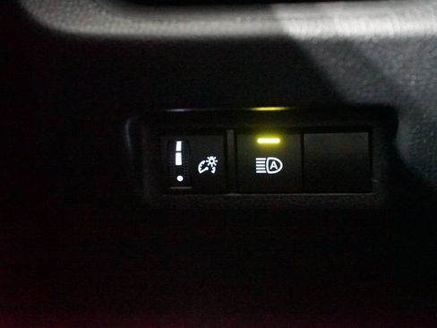 Certified 2023 Toyota RAV4 LE image 23