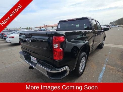 Used 2025 Chevrolet Silverado 1500 LT w/ LPO, Dark Essentials Package RWD image 3