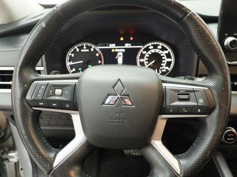 Used 2022 Mitsubishi Outlander SEL Black Edition AWD/4WD image 10