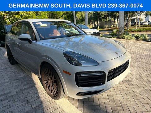 Used 2022 Porsche Cayenne GTS AWD/4WD image 39