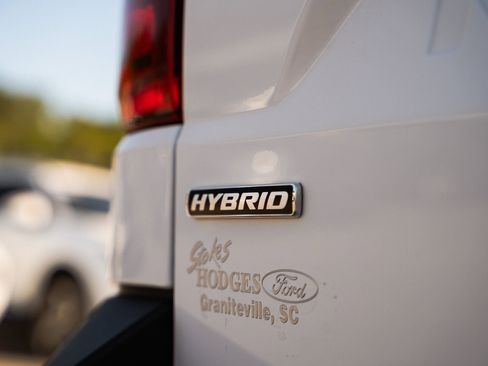 Certified 2024 Ford Maverick XLT w/ XLT Luxury Package FWD image 18