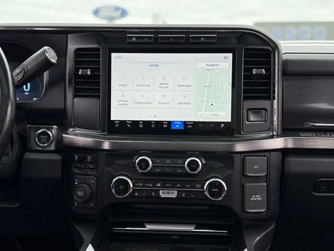 Certified 2023 Ford F250 Lariat w/ Sport Appearance Package image 31