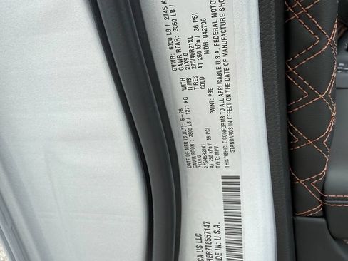New 2026 Jeep Grand Cherokee Summit w/ Obsidian Package AWD/4WD image 24