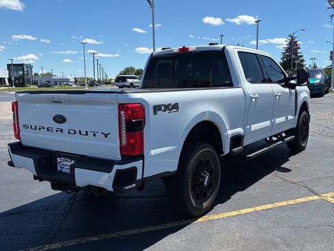 Used 2023 Ford F250 Lariat w/ Black Appearance Package AWD/4WD image 11
