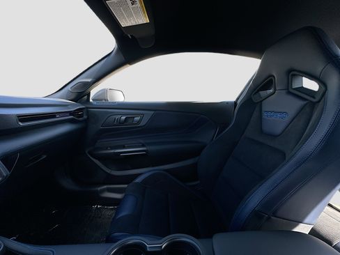 New 2025 Ford Mustang Dark Horse image 28