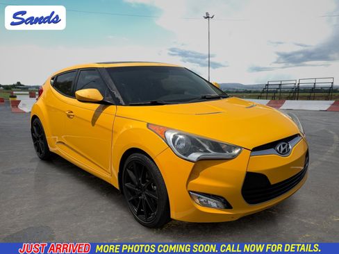 Used 2013 Hyundai Veloster w/ Style Pkg FWD image 1