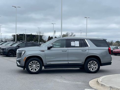 Used 2025 GMC Yukon Denali image 4