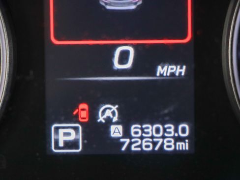 Used 2023 Subaru Outback Premium image 16