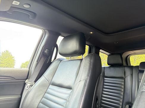 Used 2020 Jeep Grand Cherokee Limited X AWD/4WD image 20
