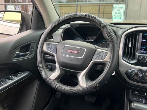 Used 2017 GMC Canyon SLT w/ Driver Alert Package image 17