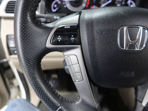 Used 2016 Honda Odyssey EX-L image 24