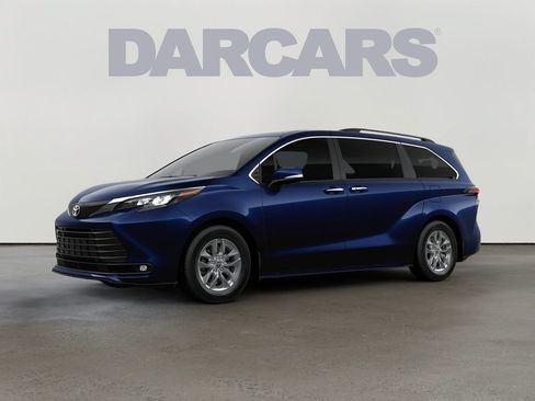 New 2026 Toyota Sienna XLE AWD/4WD image 10