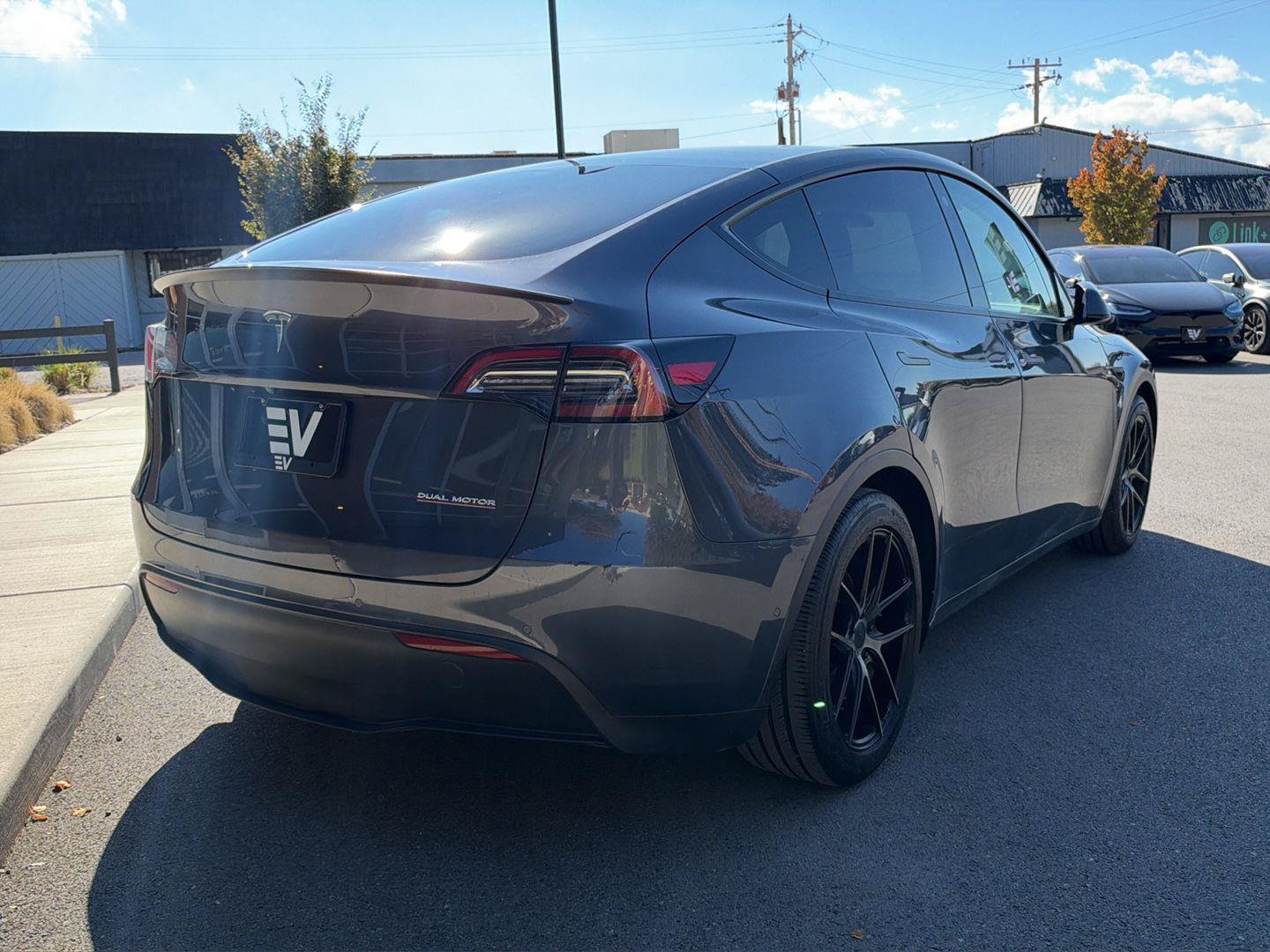 Used 2021 Tesla Model Y Performance AWD/4WD image 8