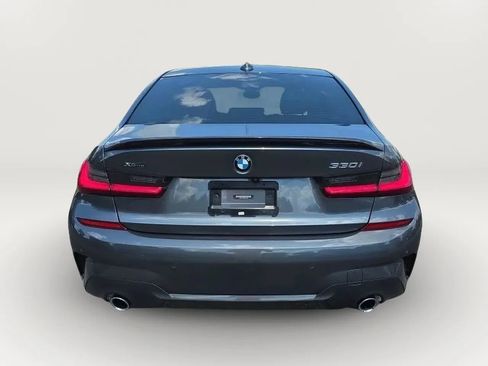 Used 2019 BMW 330i xDrive Sedan w/ M Sport Package AWD/4WD image 8