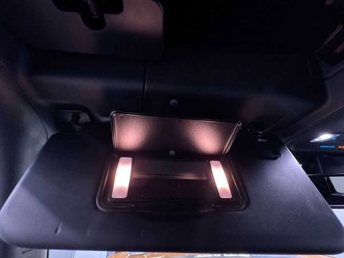 Used 2022 Ford Bronco Wildtrak image 32