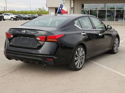 Used 2023 Nissan Altima 2.5 SL