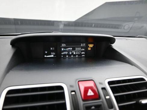 Used 2018 Subaru Forester 2.5i Limited image 20