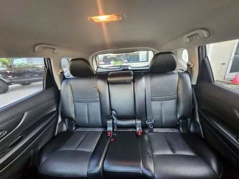 Used 2016 Nissan Rogue SL AWD/4WD image 19