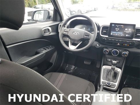 Certified 2025 Hyundai Venue SEL image 13