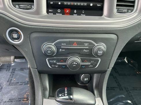 Used 2023 Dodge Charger SXT image 19
