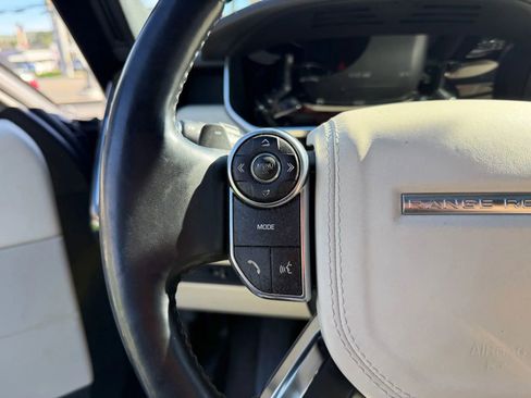 Used 2014 Land Rover Range Rover HSE AWD/4WD image 21